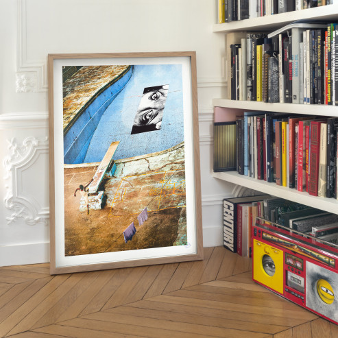 Swimming Pool Intercontinental Hotel, Verticale, Monrovia, Liberia, 2008 Swimming Pool Intercontinental Hotel, Verticale, Monrovia, Liberia, 2008