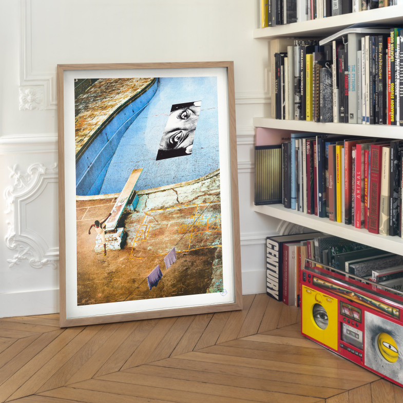 Swimming Pool Intercontinental Hotel, Verticale, Monrovia, Liberia, 2008 Swimming Pool Intercontinental Hotel, Verticale, Monrovia, Liberia, 2008