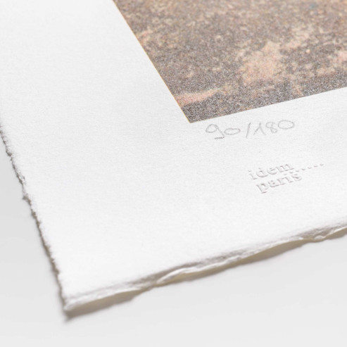 Swimming Pool Intercontinental Hotel, Verticale, Monrovia, Liberia, 2008 Swimming Pool Intercontinental Hotel, Verticale, Monrovia, Liberia, 2008