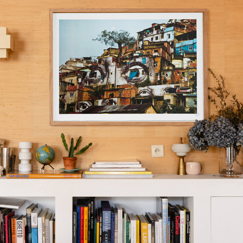 Action dans la favela Morro da Providencia, détail, Arbre et Lune