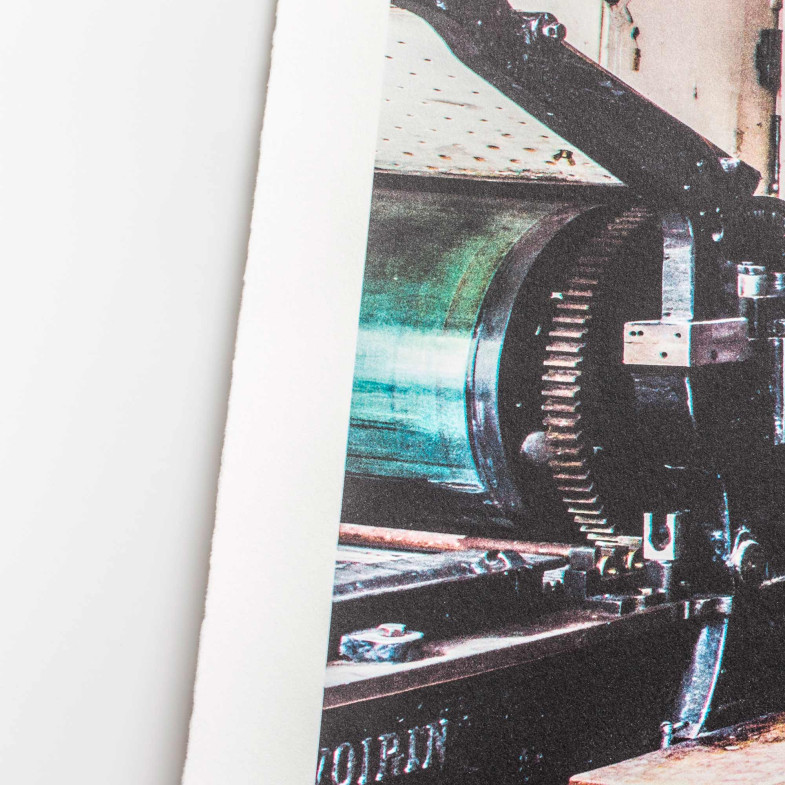 Self-portrait in front of "Homme accoudé sur une table"