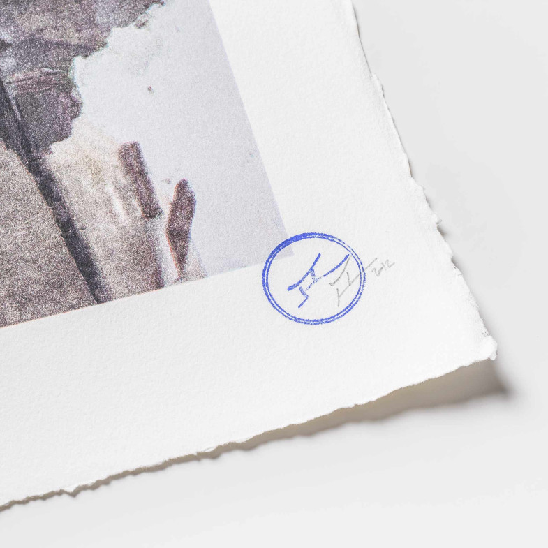 Action in Shanghai, Jiang Qizeng, Red Flag, Chine, 2010